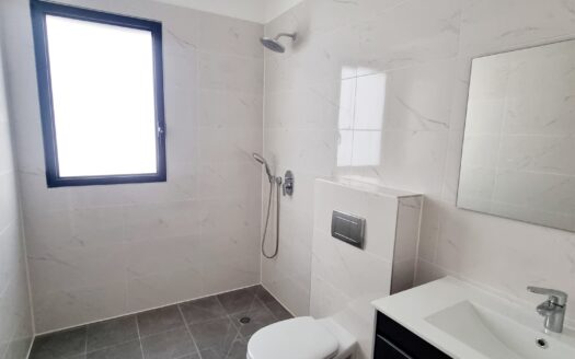 Appartement a louer a cote du Kikar Amedina