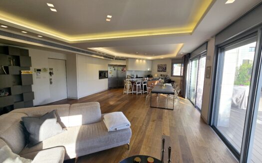 Sublime Rez de Jardin dans le quartier Kohav Atsafon Tel Aviv